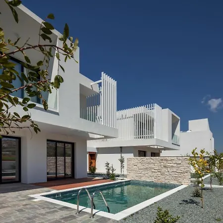 Avalon 1 22 Resort *